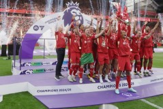 曼城弃将英超逆袭夺月最佳球员，瓜迪奥拉慧眼识珠